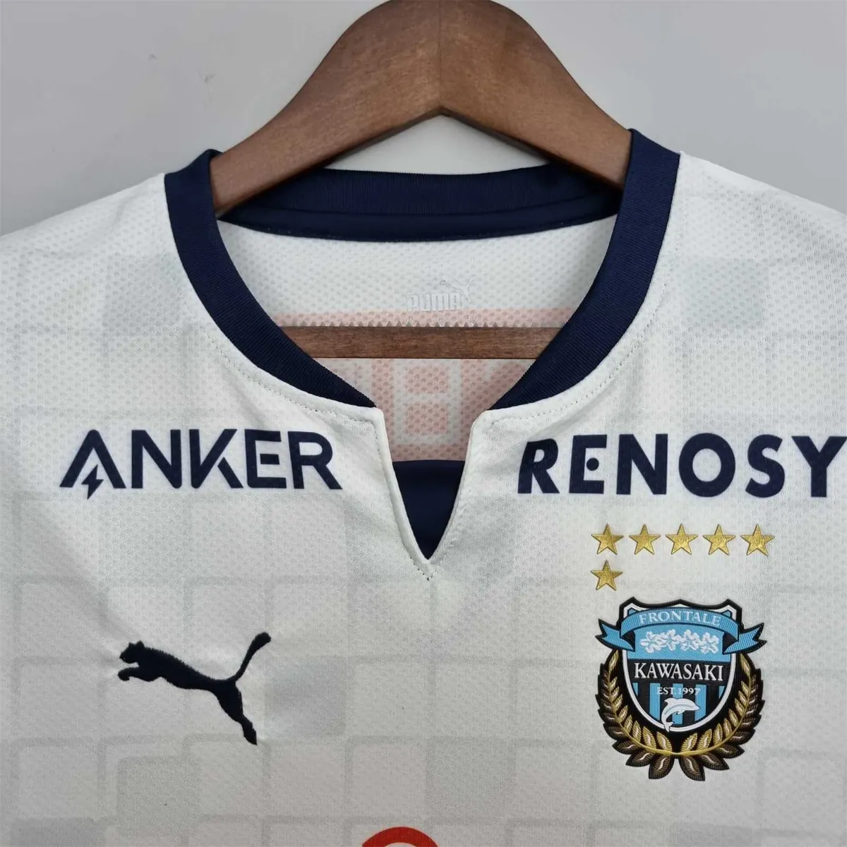 22-23 Kawasaki Frontale away 3