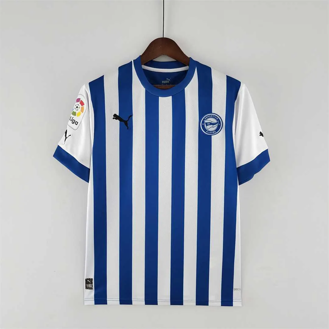 22-23 Alaves home 11
