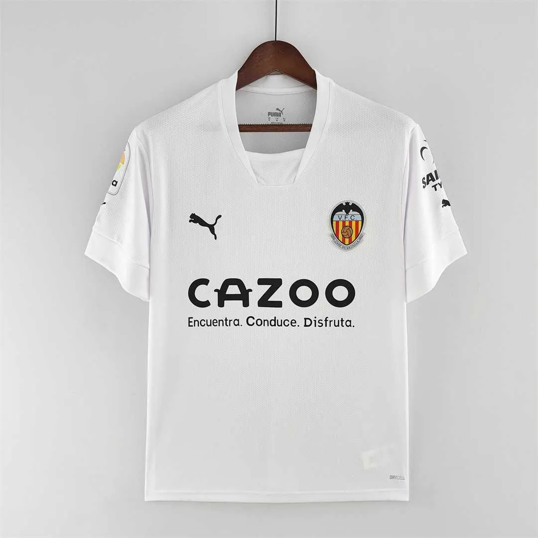 22-23 Valencia home 10