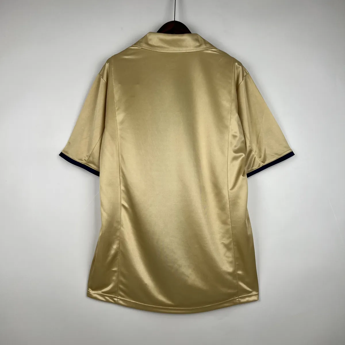 02-03 Barcelona Away Retro Soccer Jerseys Yupoo 1
