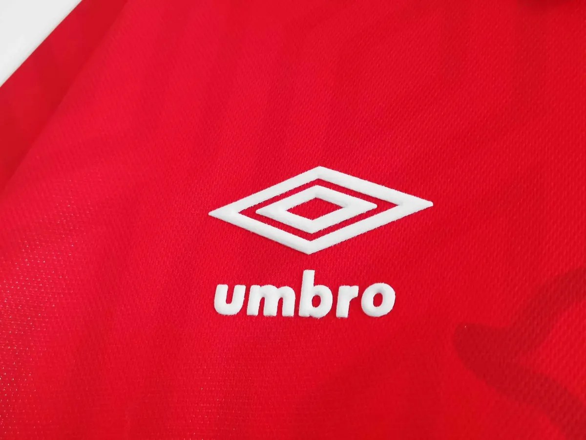 1992 Wales home 3