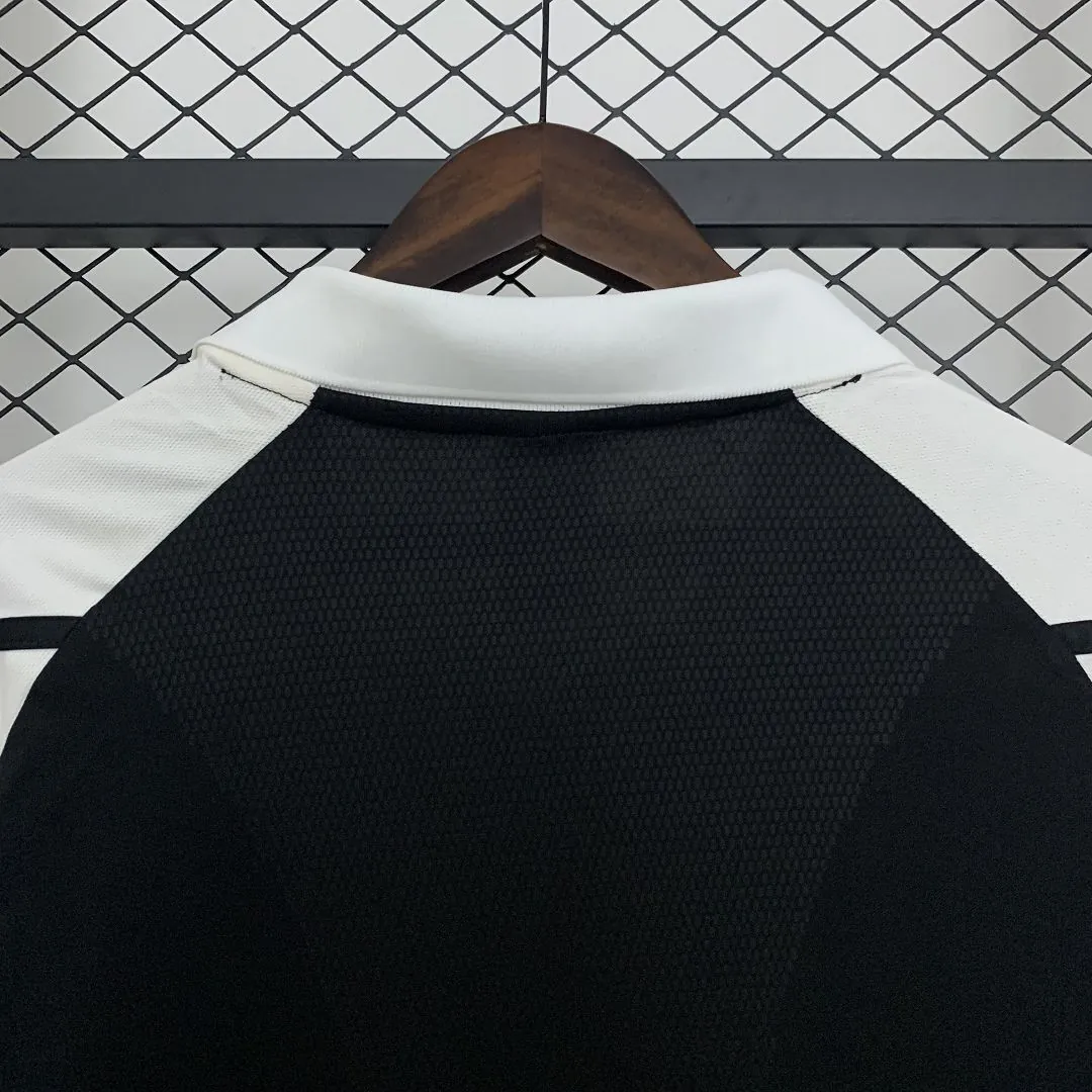 01-02 Real Madrid Away Retro Kit Vintage Shirt AAAAJersey Wholesale Yupoo 4