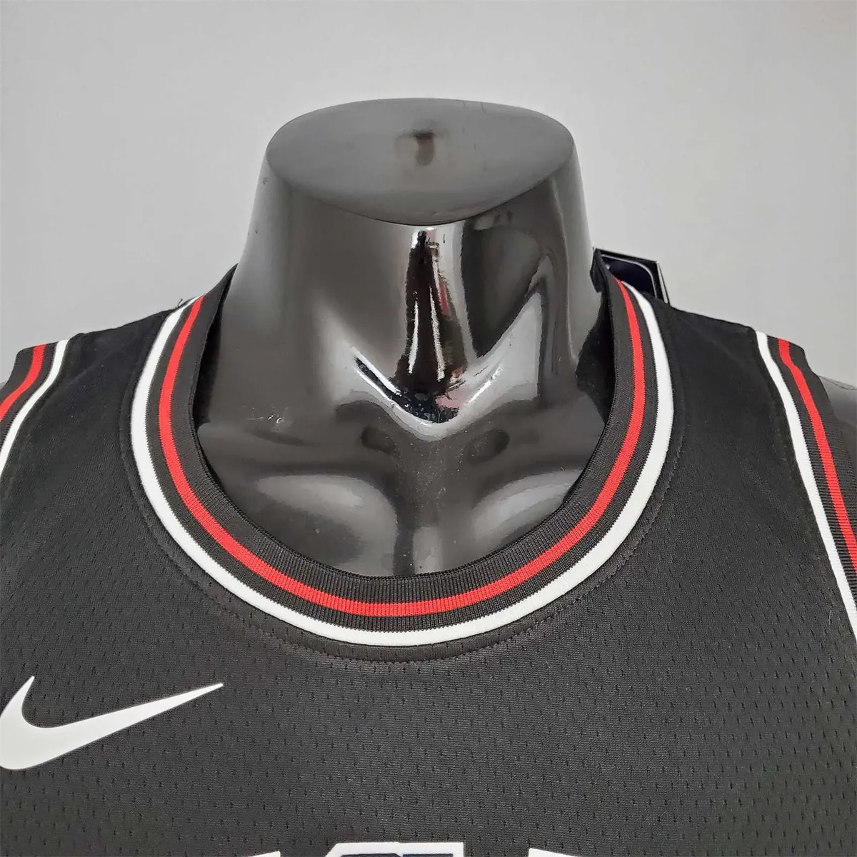 ROOMAN#91 Chicago Bulls black 3