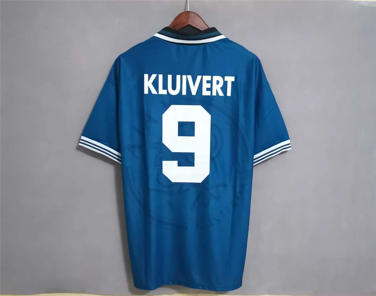95-96 Ajax away 11