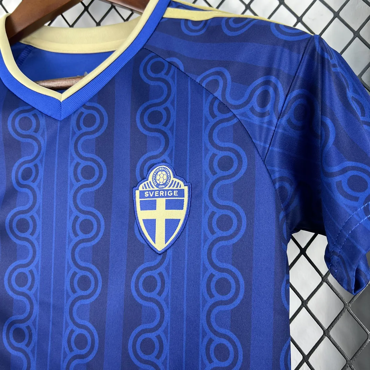 2026 World Cup Sweden Away Kids Kit Football Youth Apparels AAAAJersey Supply Yupoo 7 2