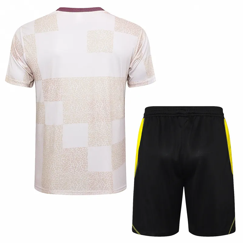 24-25 Flamengo Training Soccer Jerseys Football Shirts 1