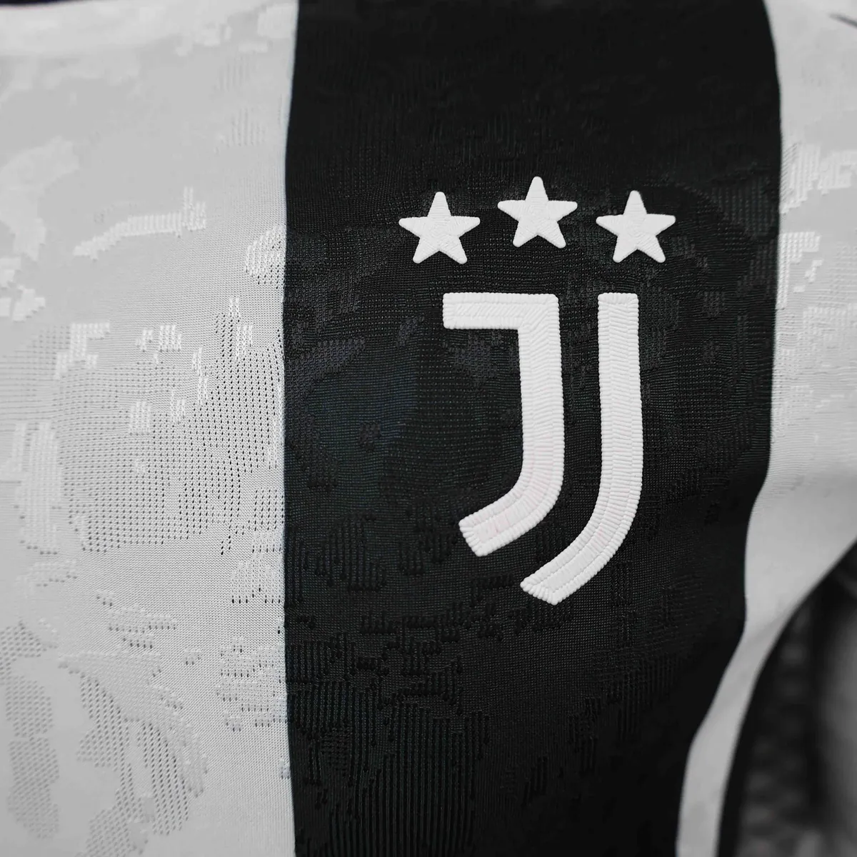 24-25 Juventus Home Long Sleeve Player Version Shirt Sport AAAAJersey Yupoo S-2XL 4