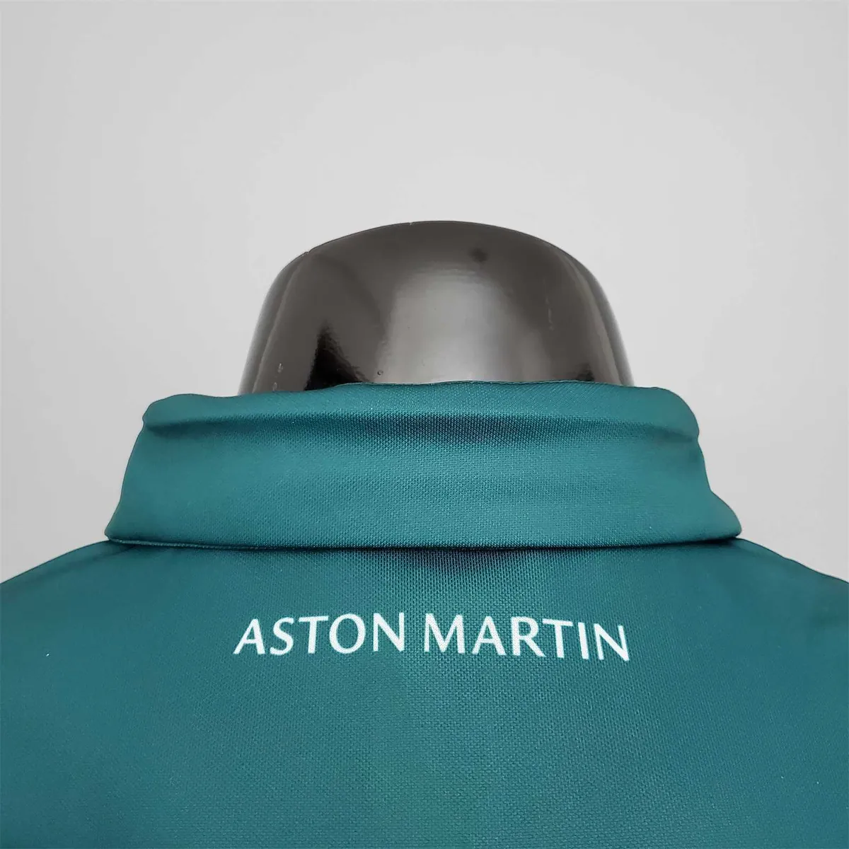 FI Formula One stadium service Aston Martin polo 7