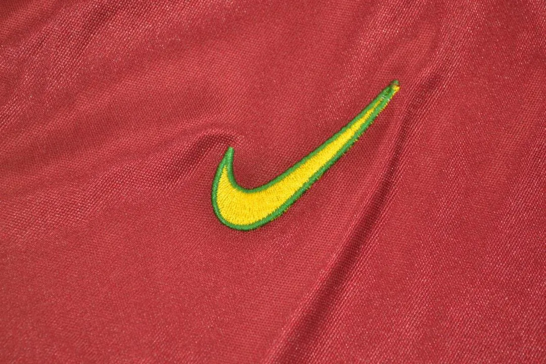 1999 Portugal home red 1