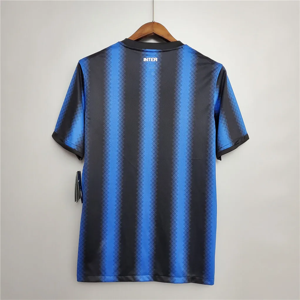 10-11 Inter Milan home 9