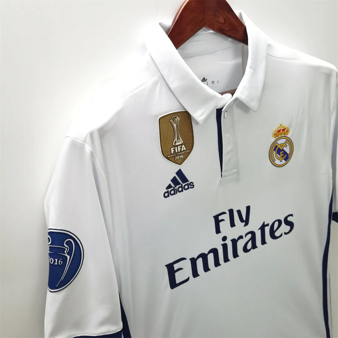 16-17 Real Madrid home 1