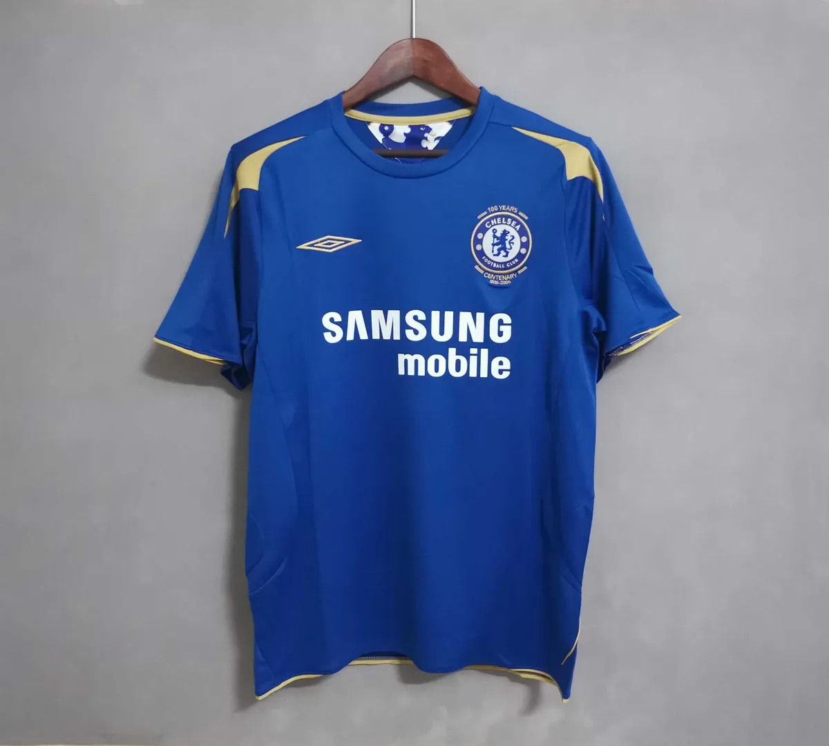 05-06 Chelsea home blue 11
