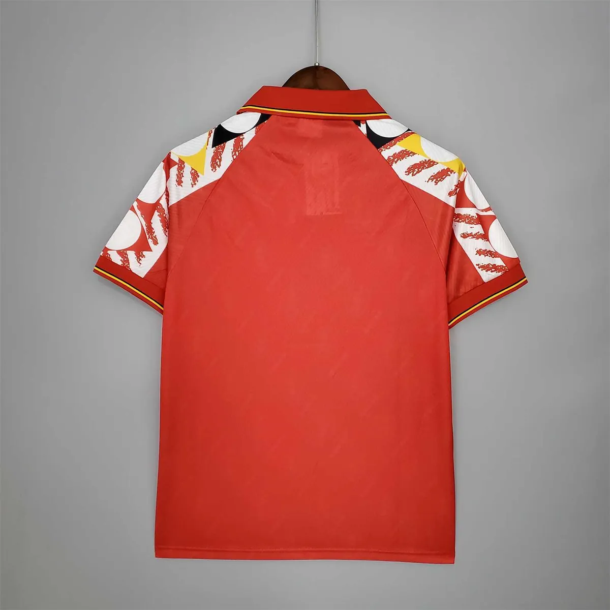 1995 Belgium red home 4