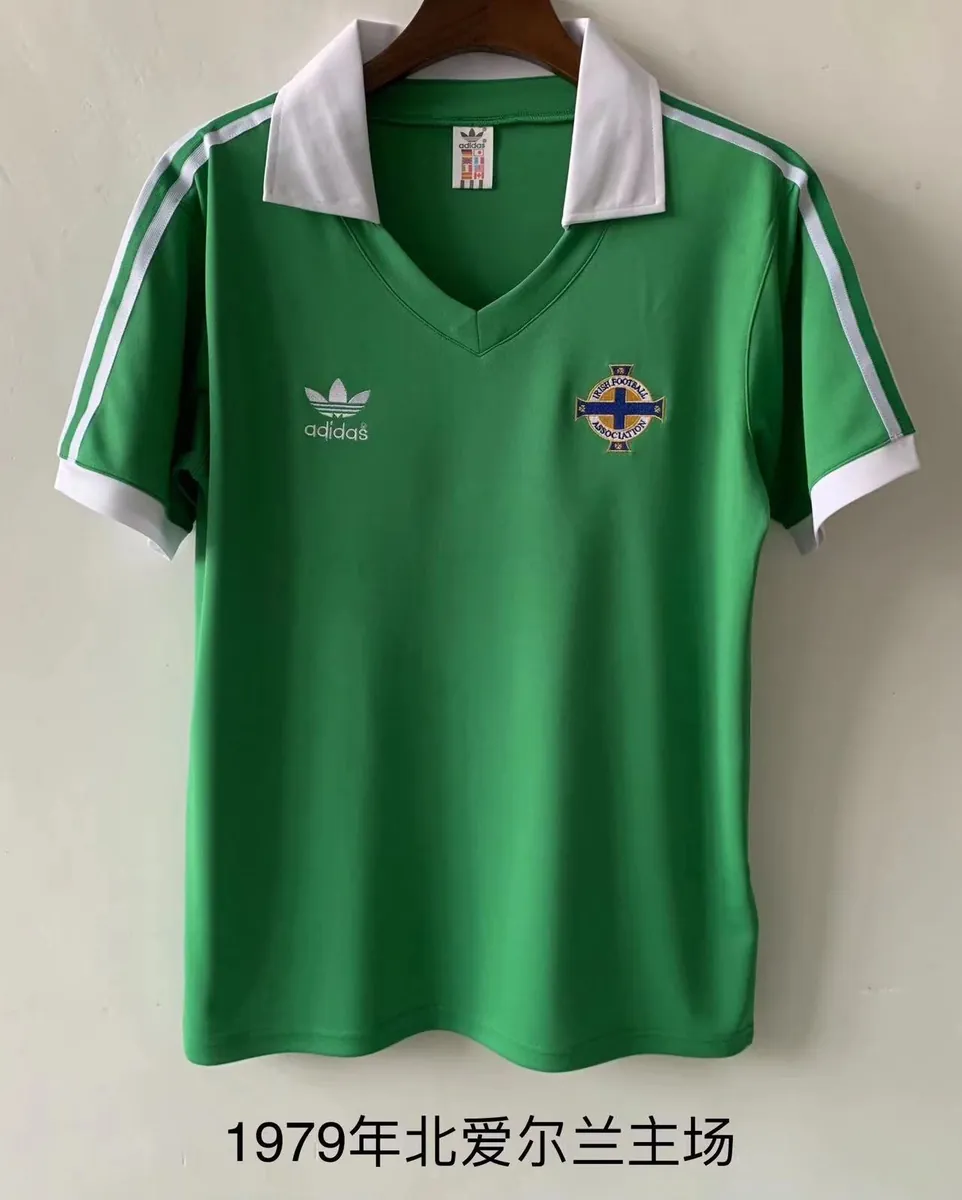 1979 Northern Ireland home 2