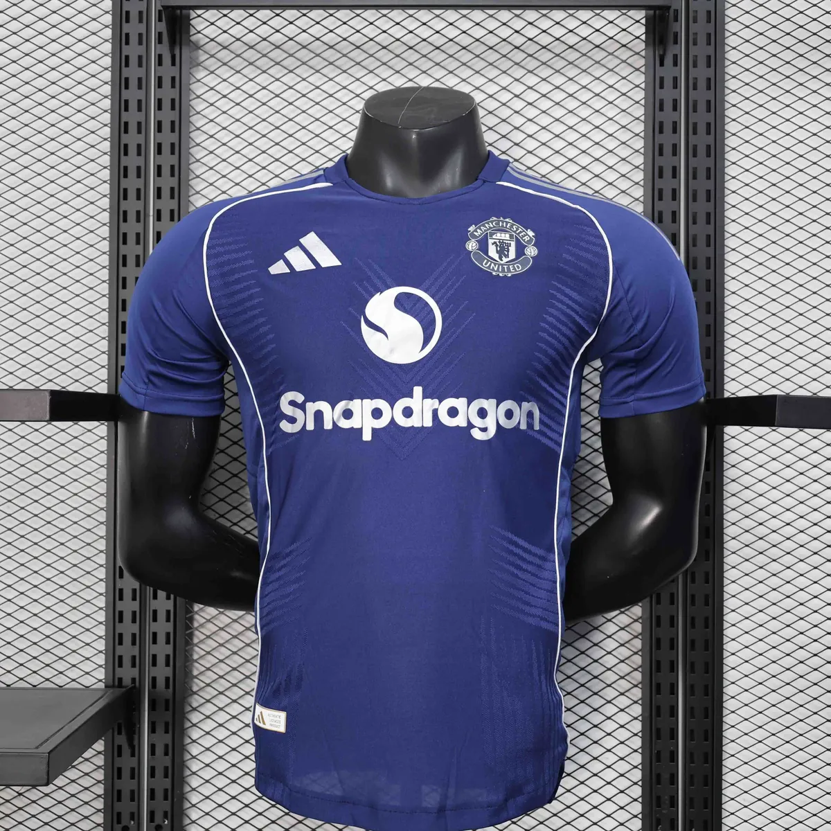25-26 Manchester United OG Navy Special Edition Player Version Shirt AAAAJersey Supply Yupoo 3