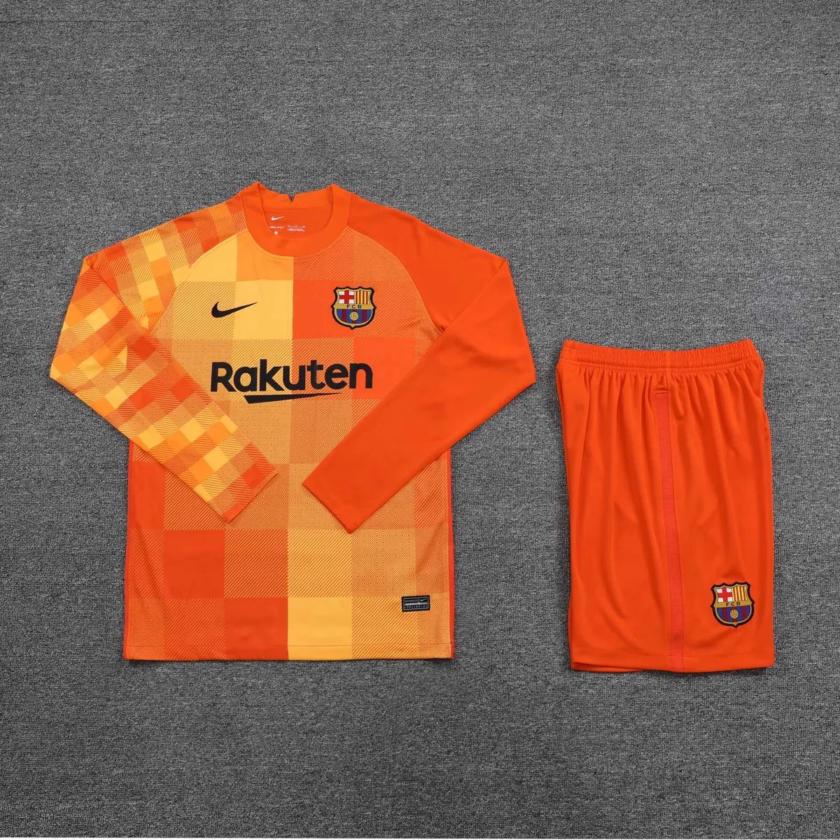 21-22 Barcelona orange goalkeeper long sleeve 11
