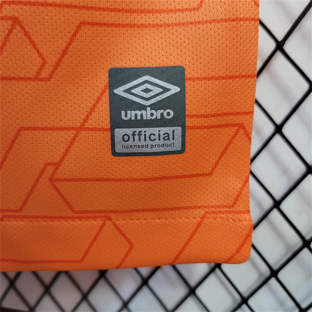 22-23 Fluminense orange goalkeeper 4
