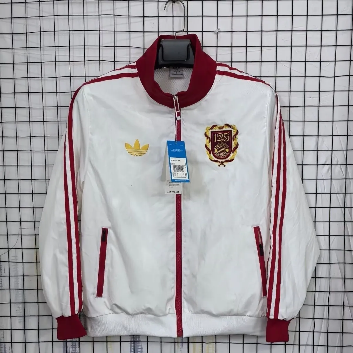25-26 Bayern Munich 125th Anniversary Windbreaker Jacket Training Kit AAAAJersey Supply Yupoo 3