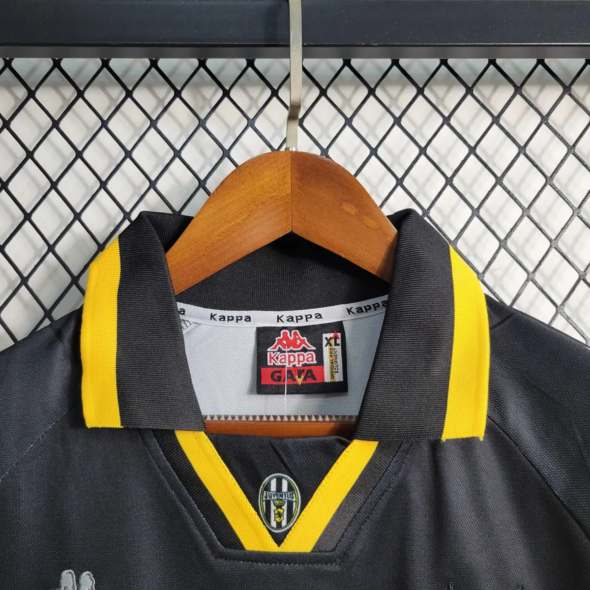 95-97 Retro Football Jersey Juventus Home Soccer Shirt S-2XL 3