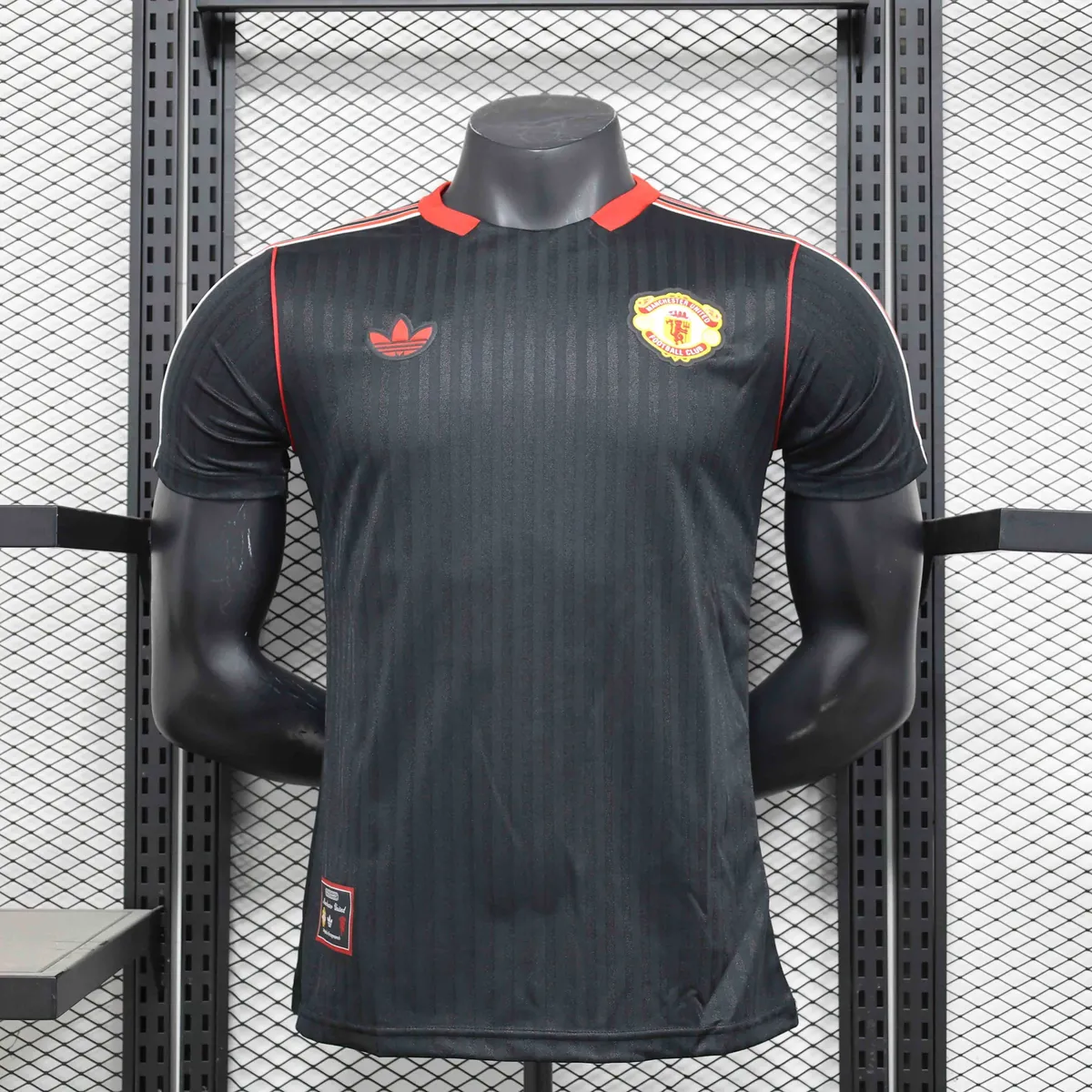 25-26 Manchester United Black Terrace Icons Kit Player Version Shirt AAAAJersey Supplier Yupoo 3