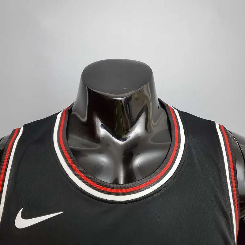 LAVINE#8 Chicago Bulls Black 1
