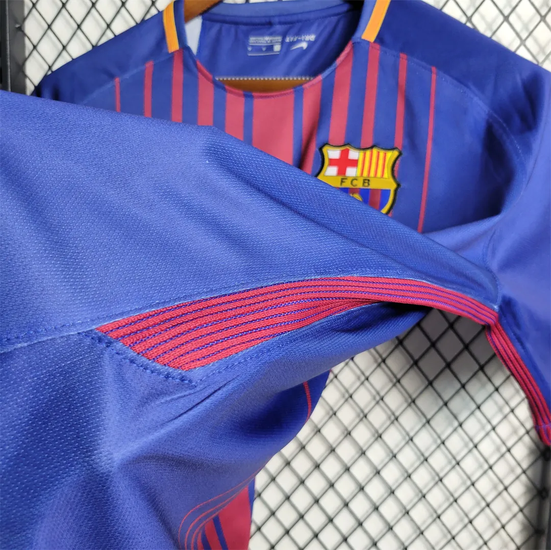 17-18 Barcelona home 9