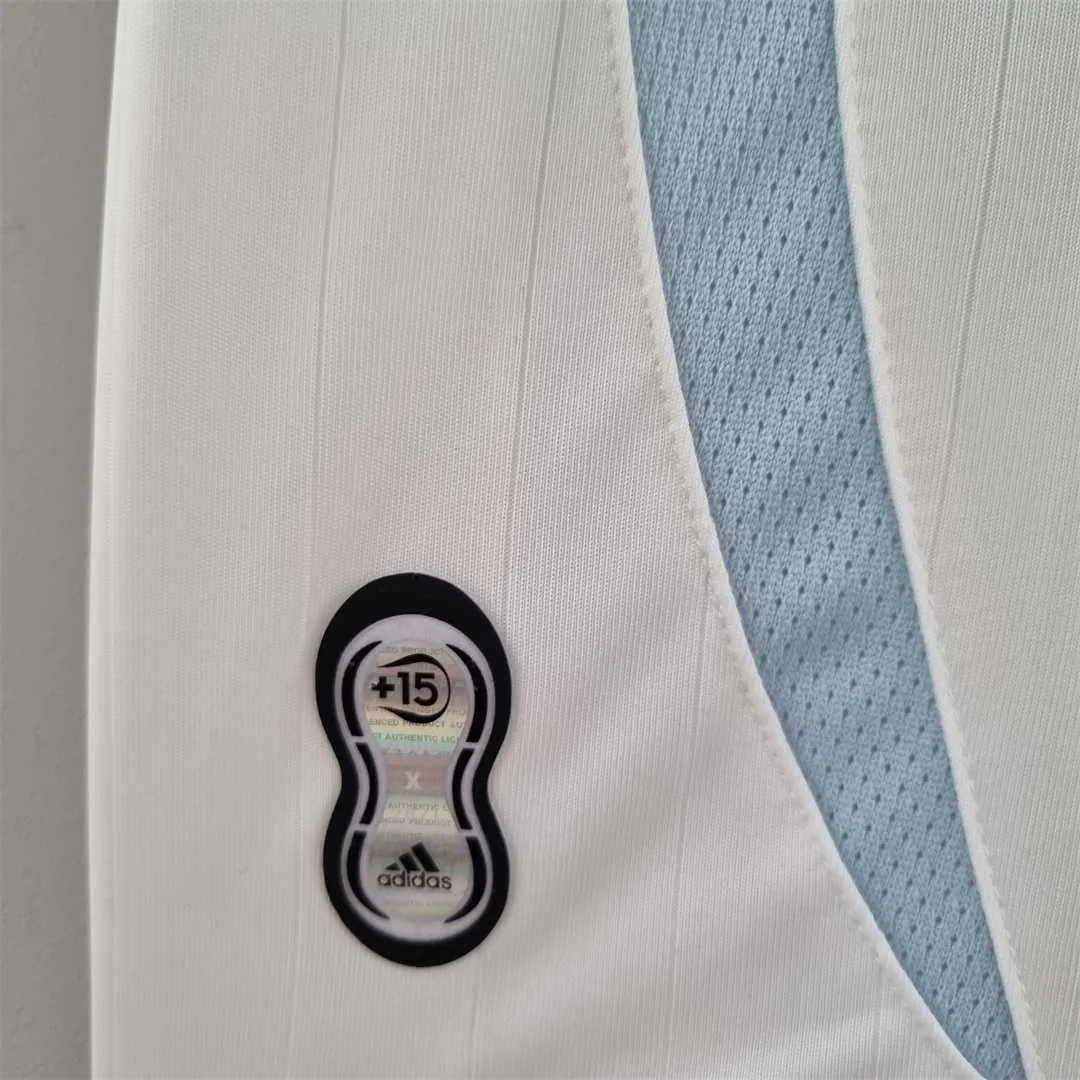 22-23 Real Madrid white Pre-match Uniform 9