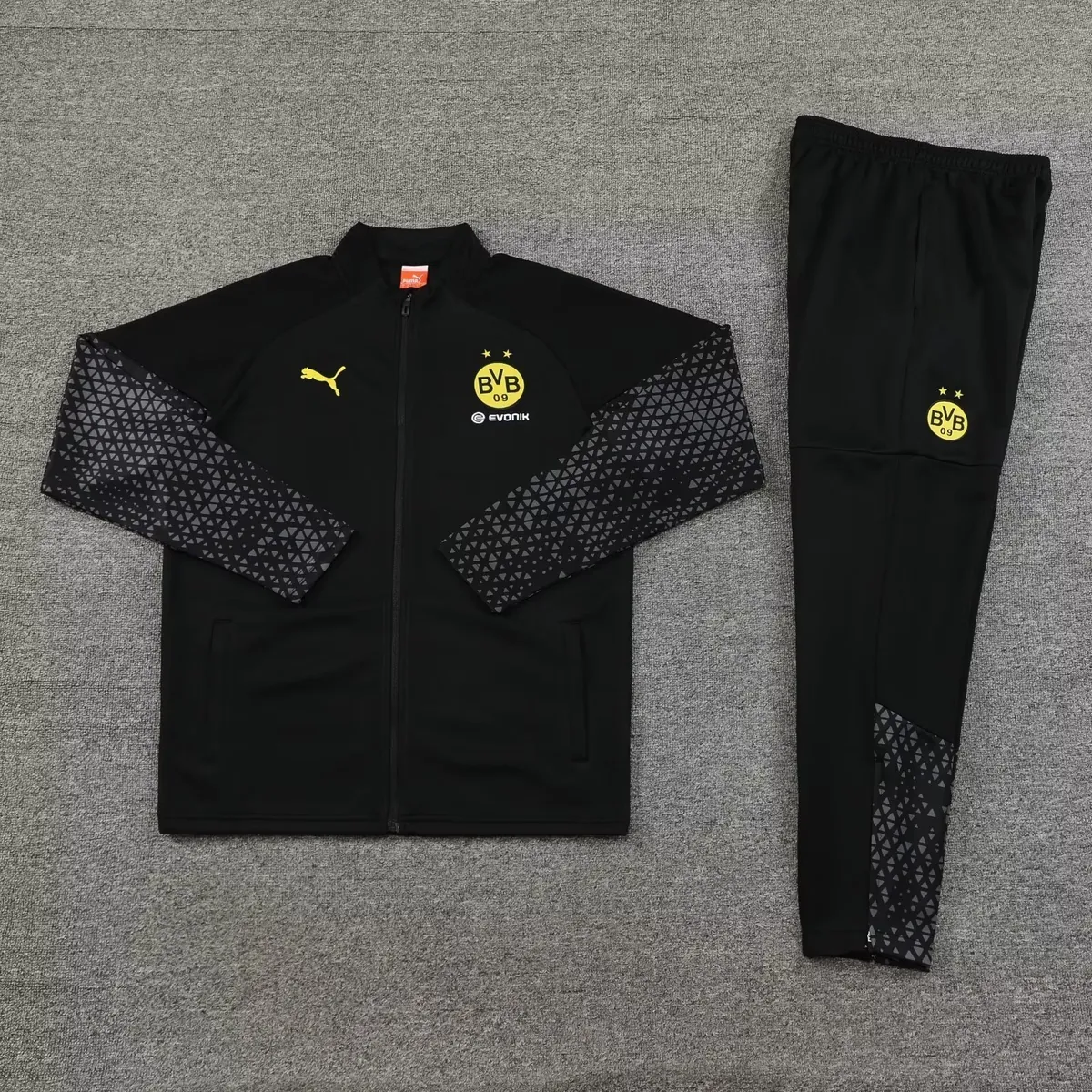 23-24 Dortmund Jackets Yupoo 1