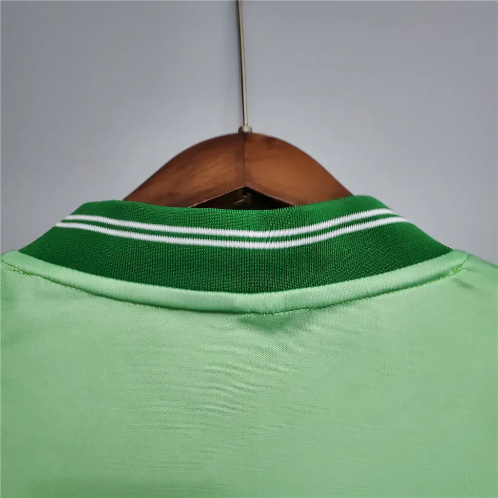 84-86 Celtic away 3