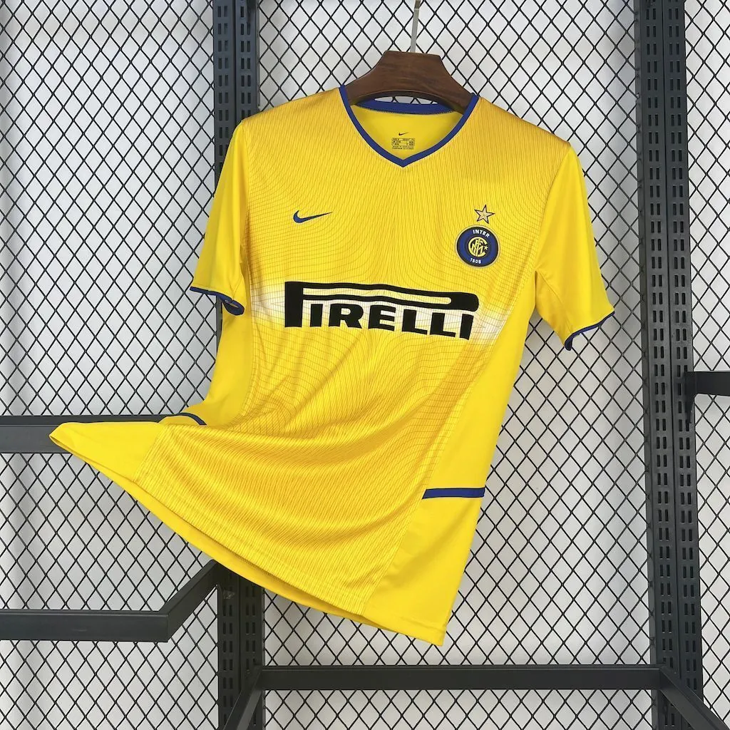 02-03 Inter Milan third away 10