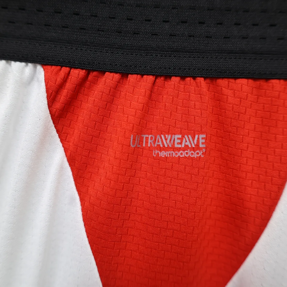 26-27 AC Milan Mens Home Player Version Football Shorts AAAAJersey Supply Yupoo 7 6