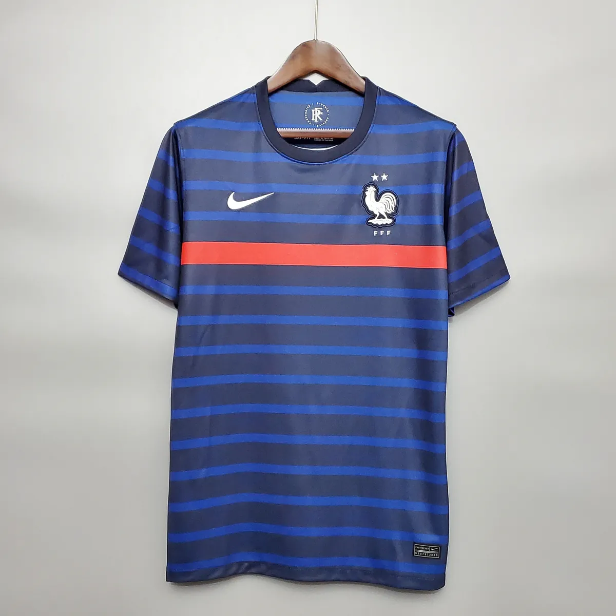 2020 France home 4