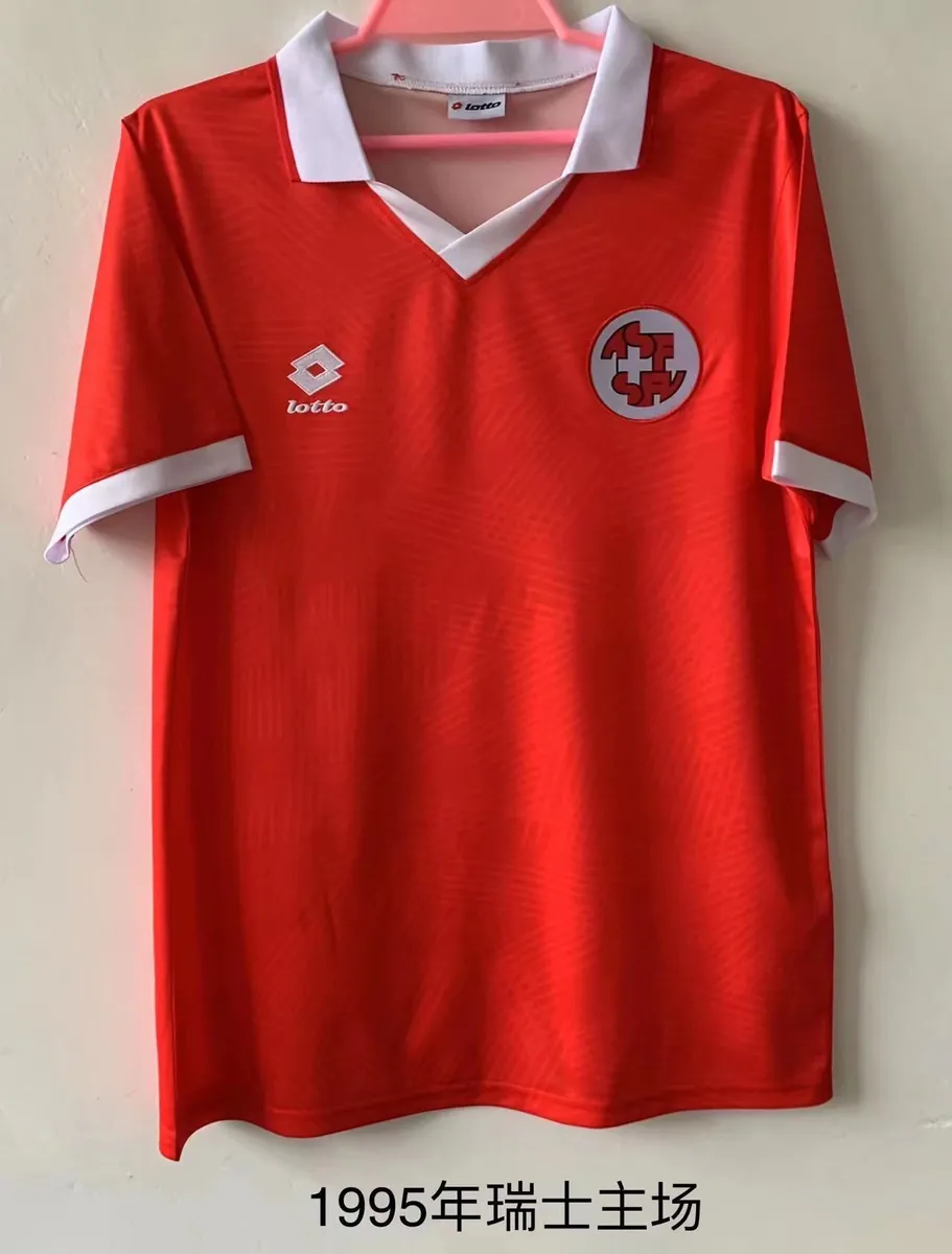 1995 Switzerland home 2