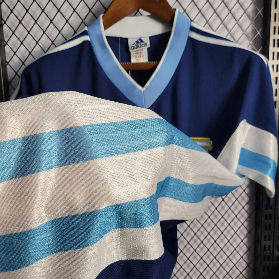 1998 Argentina away 3