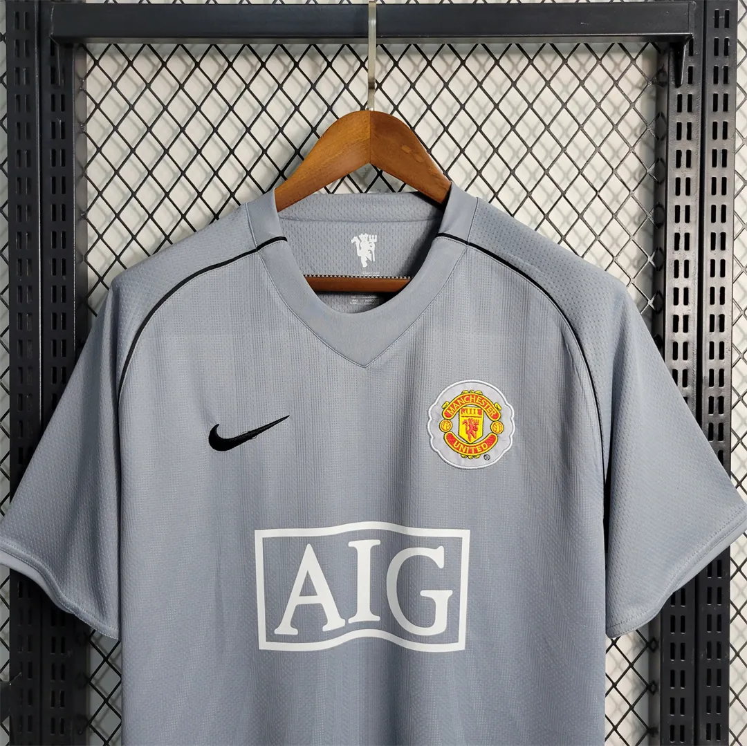 07-08 Manchester United gray goalkeeper 7