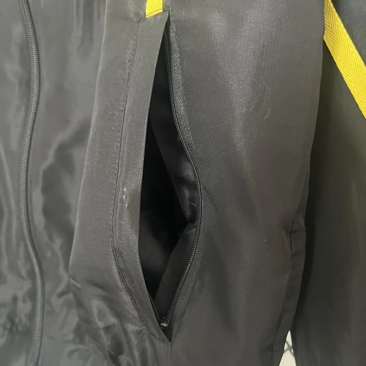 24-25 Dortmund BVB Black Windbreaker AAAAJersey Supplier Yupoo 7