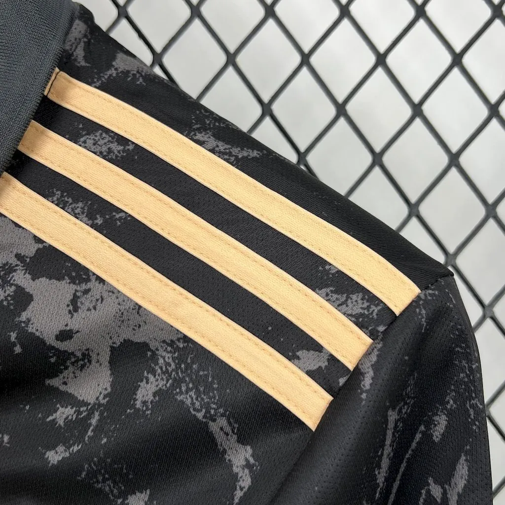 24-25 Ajax x Stone Island Black Special Edition Shirt Football T-Shirt AAAAJersey Dropship Yupo 4