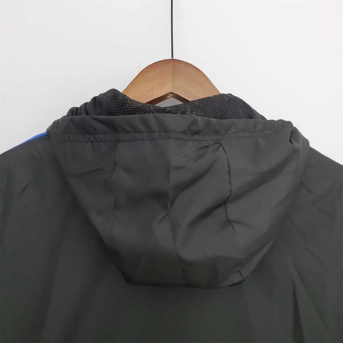 22-23 Bayern black windbreaker 1