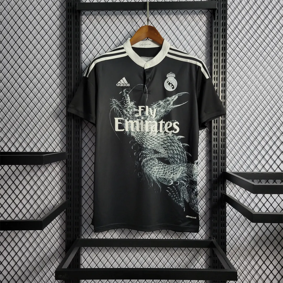 14-15 Real Madrid third away 5