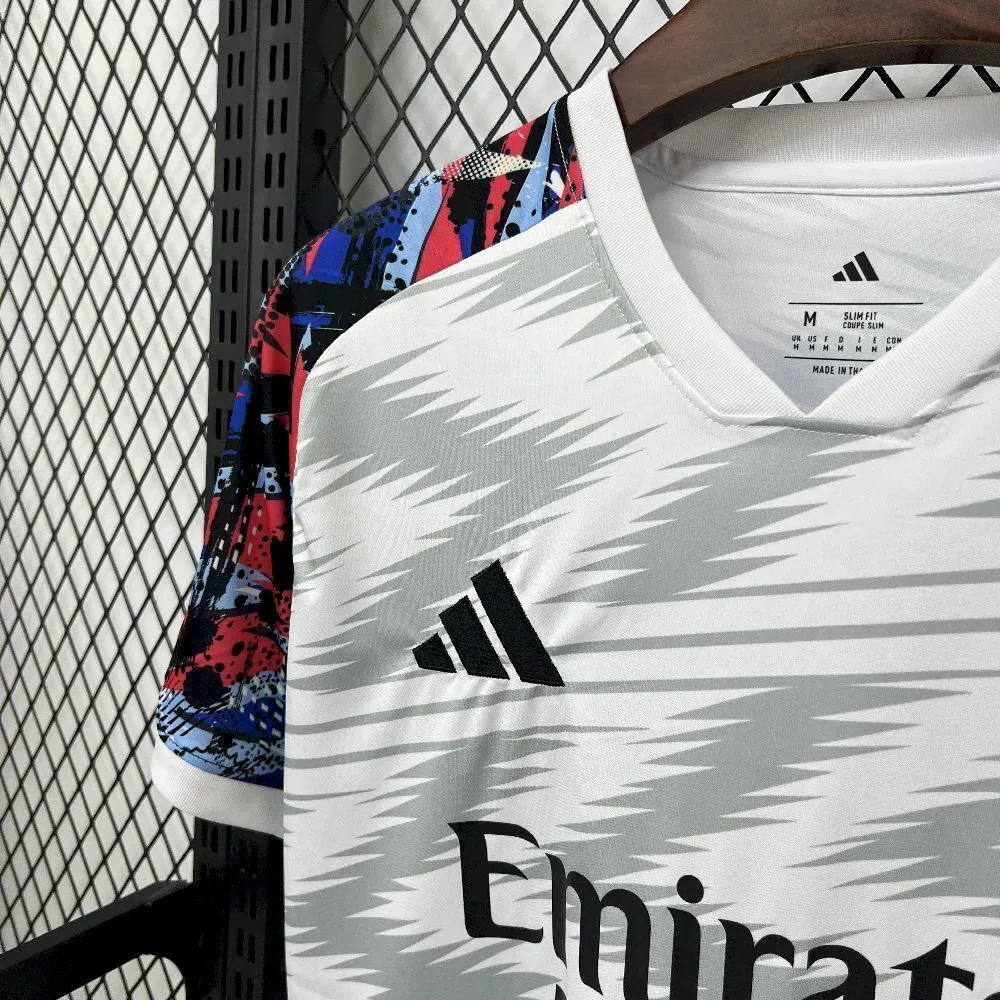 25-26 Real Madrid Pre-Match Soccer T-Shirt AAAAJersey Supply Yupoo-1 1