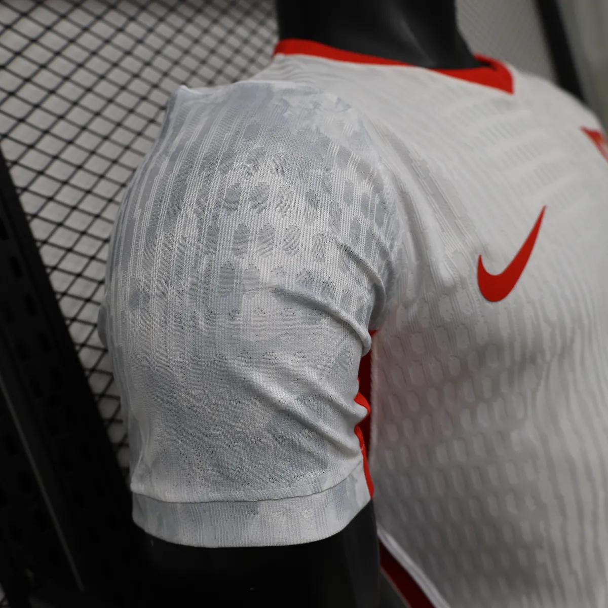 2026 Poland Home Mens Kit Soccer Player Version T-Shirt AAAAJersey Supply Yupoo 9 8