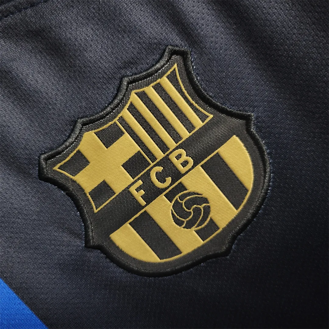 23-24 Barcelona Black Classic 6