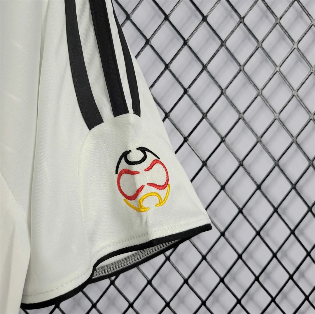 2006 Germany home white 4