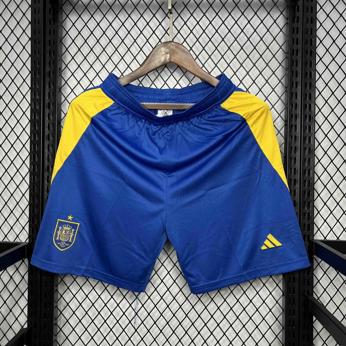 2024 Spain Home Shorts UEFA Euro 2024 Football Uniform AAAAJerseys Dropshipping Yupoo 2
