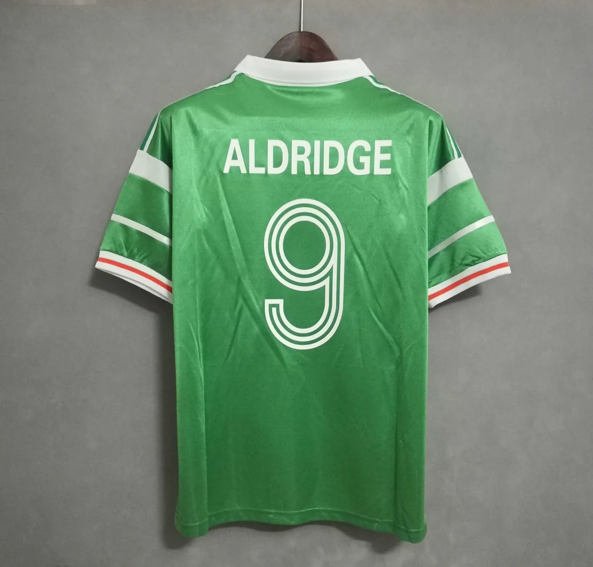 1988 Ireland home 3