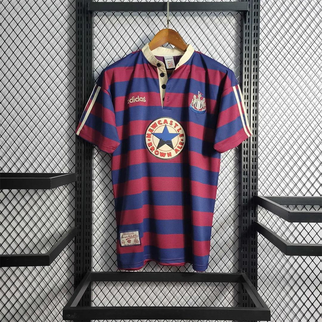95-96 Newcastle away - 3 10
