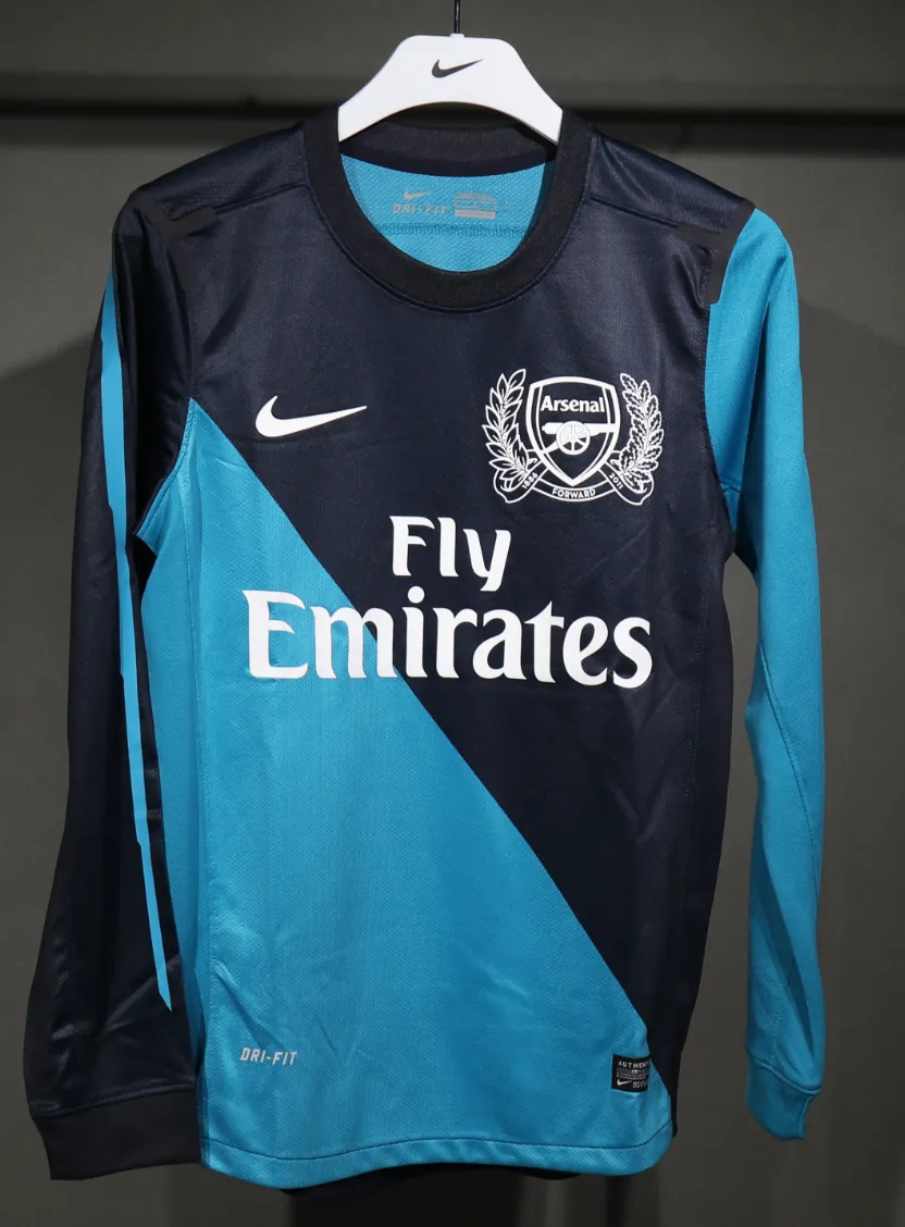 11-12 Arsenal Away Retro Kit Vintage Player Version Sino Shirt AAAAJersey Supply Yupoo 7