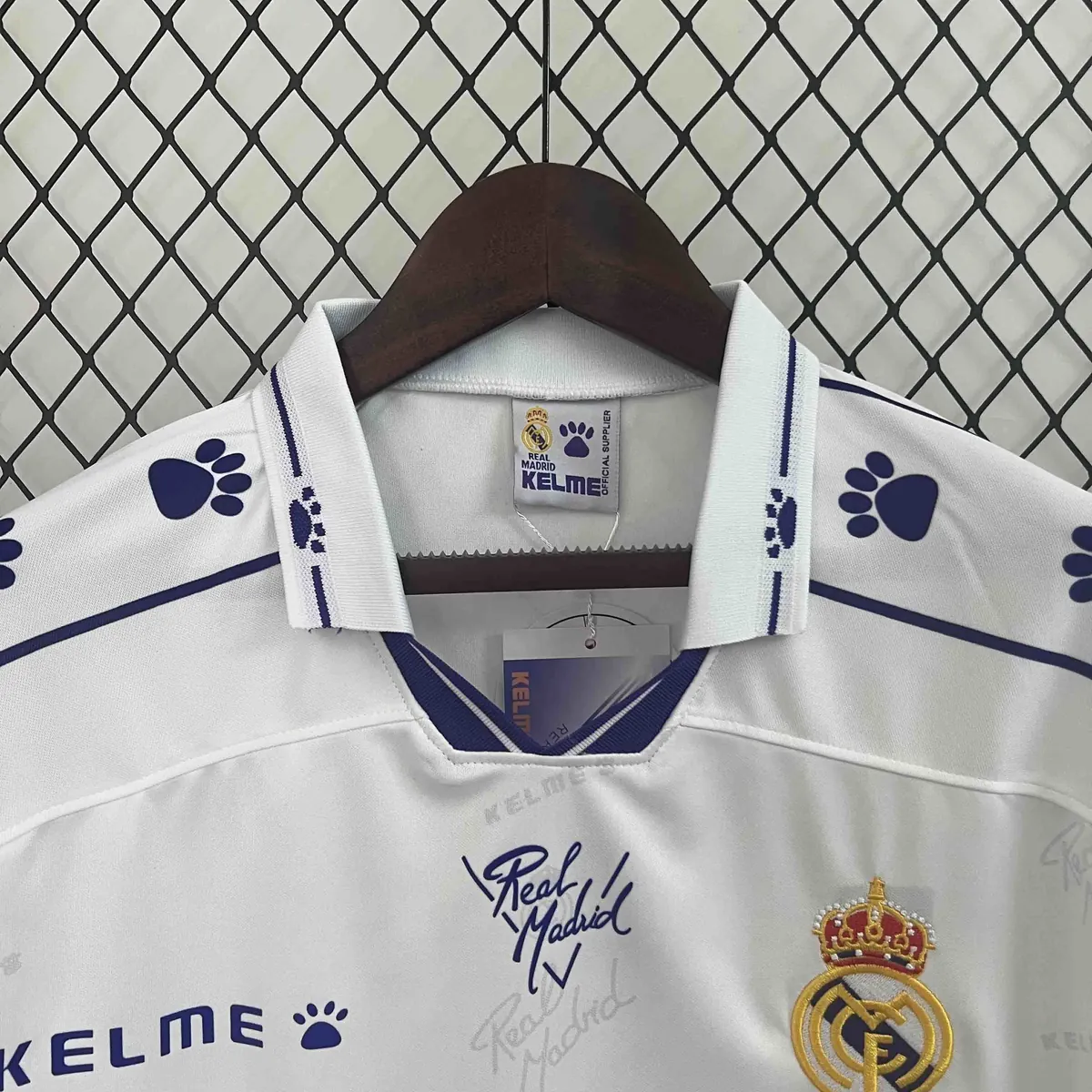 94-96 Real Madrid Home Retro Kit Long Sleeve Vintage Shirt Football AAAAJersey Supplier 2
