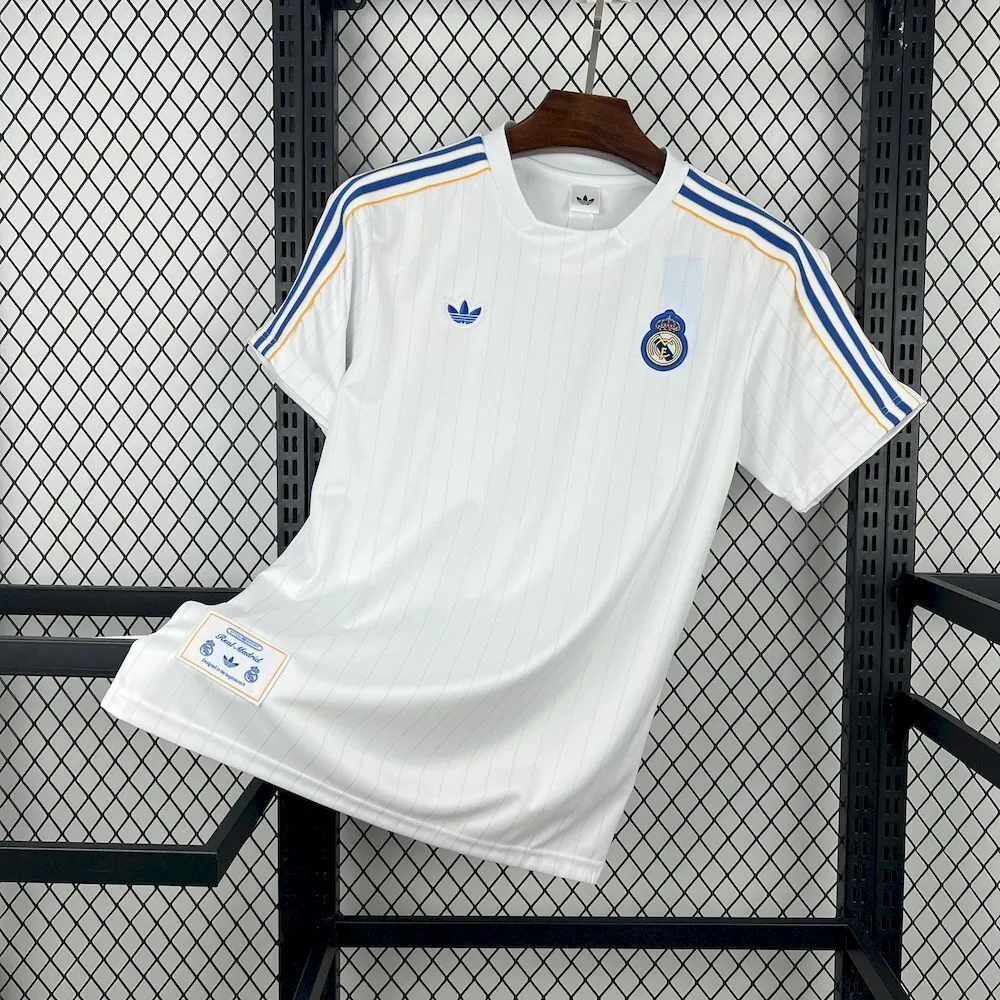 25-26 Real Madrid Special Edition Football T-Shirt AAAAJersey Wholesale Yupoo 6