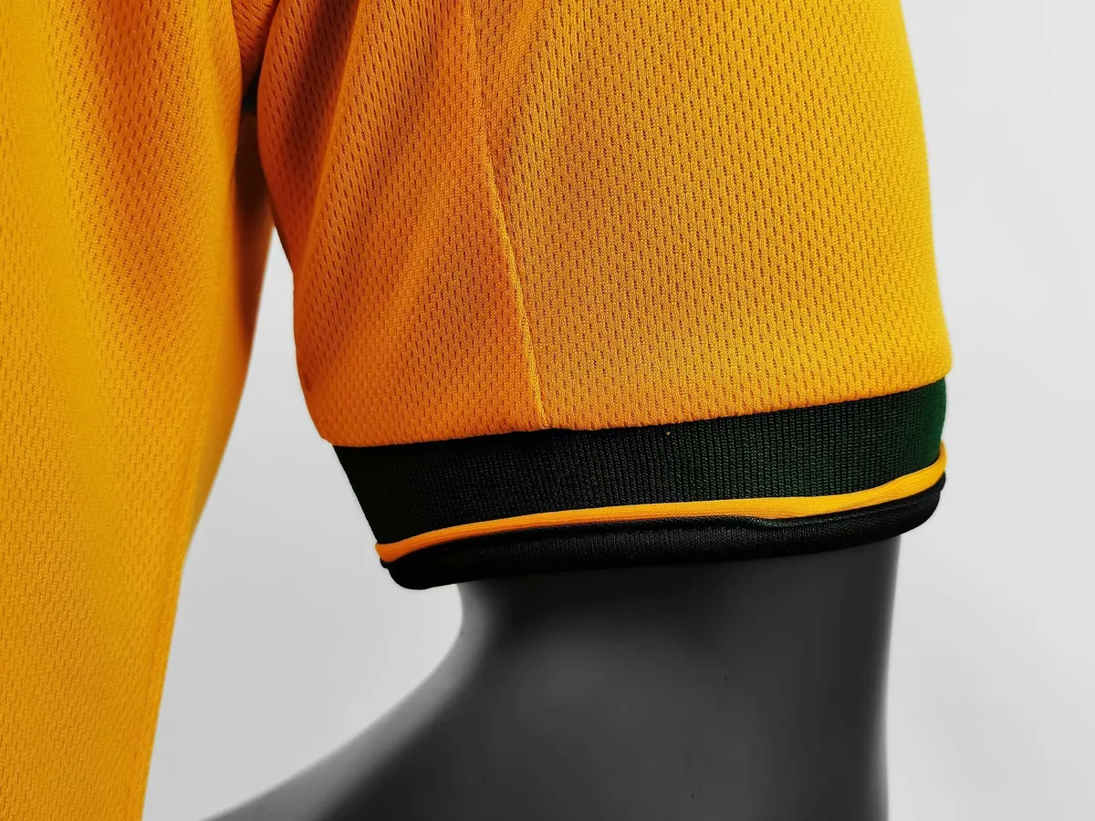 01-02 Celtic away 7